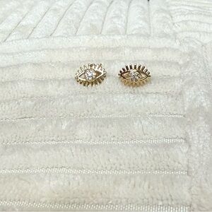 LUXURY BROQUEL 18K GOLD LAMINATED EYE EARRINGS